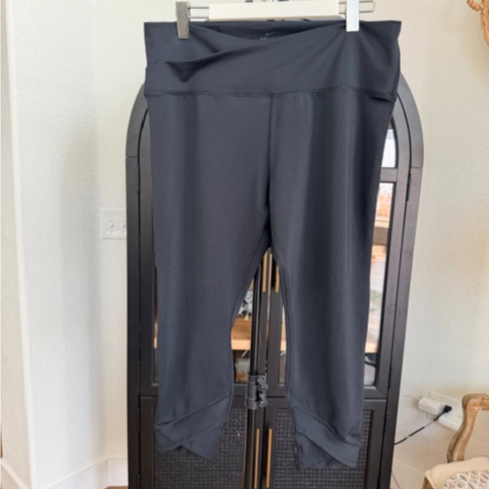 Nike Women's One Wrap High-Waisted 7/8 Leggings